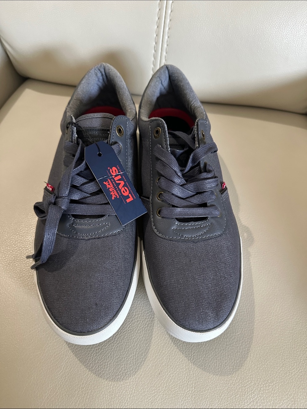 Levi's Men's Dark Blue Canvas Low-Top Sneakers with Red Detail